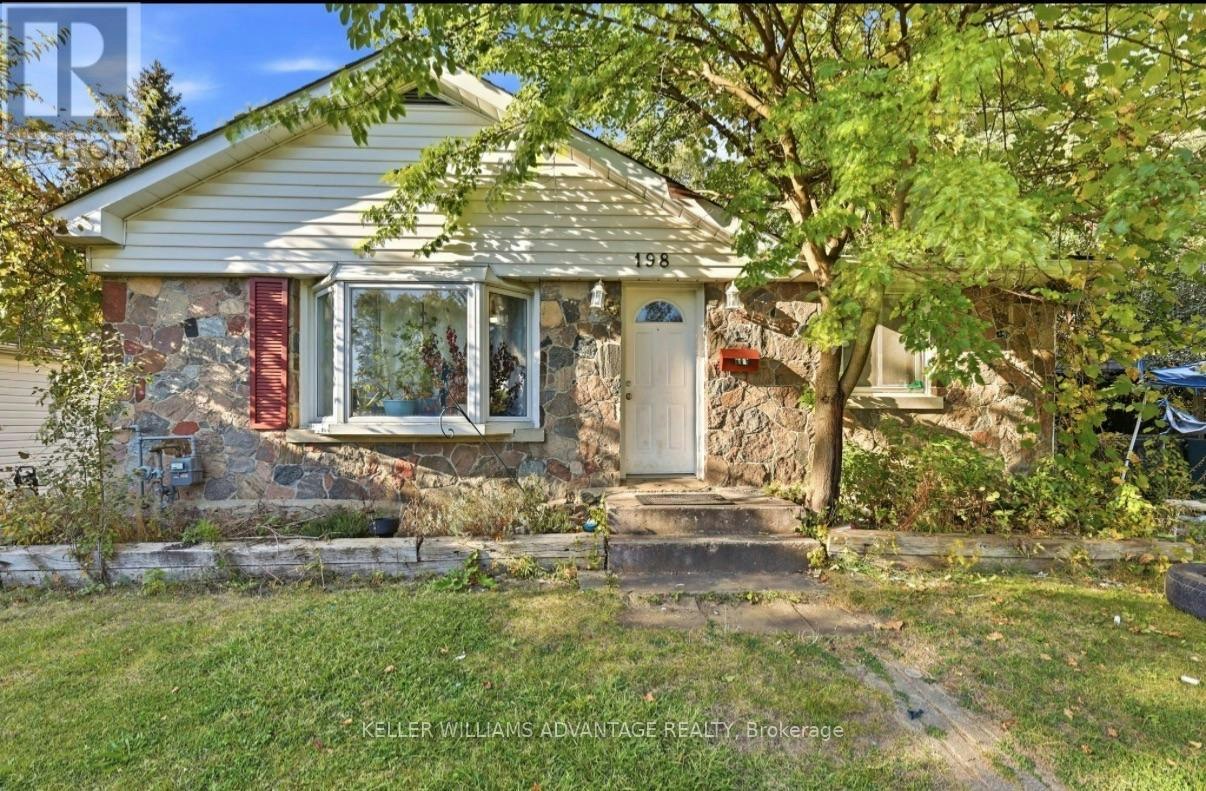 198 Twyn Rivers Drive, Pickering, ON, L1V 1E4