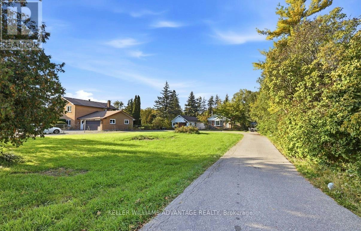 198 Twyn Rivers Drive, Pickering, ON, L1V 1E4 - 2
