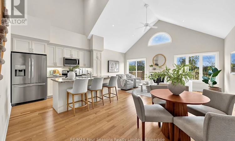 100 Kari Crescent
