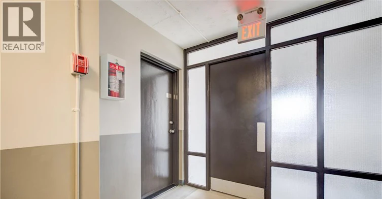 24-82 Elgin Street S, Cambridge, ON, N1R 5G5 - 4