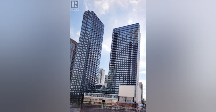 4709-395 Square One Drive, Mississauga, ON, L5B 0P6