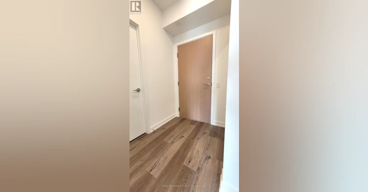 4709-395 Square One Drive, Mississauga, ON, L5B 0P6 - 6