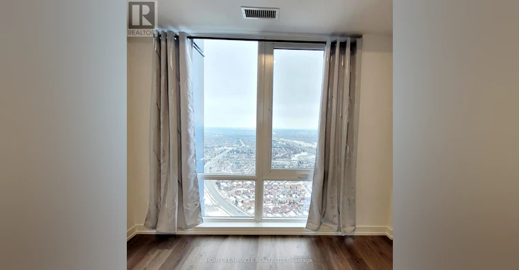 4709-395 Square One Drive, Mississauga, ON, L5B 0P6 - 16