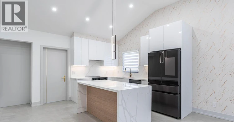 Upper-174 Roxborough Avenue, Hamilton, ON, L8E 1S5 - 6