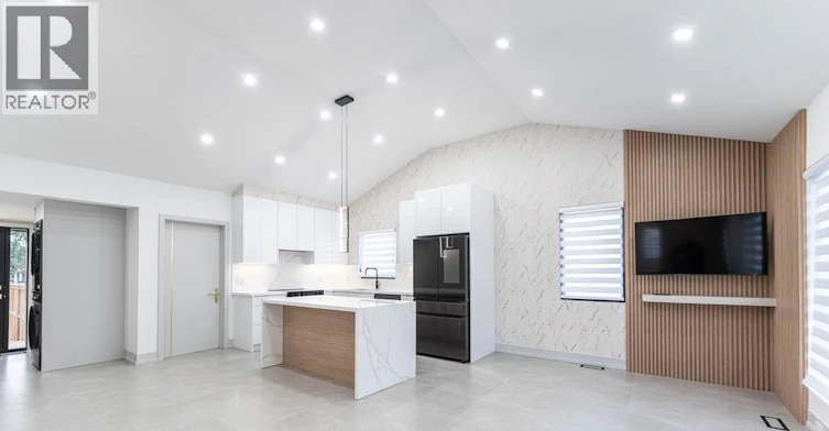 Upper-174 Roxborough Avenue, Hamilton, ON, L8E 1S5 - 5