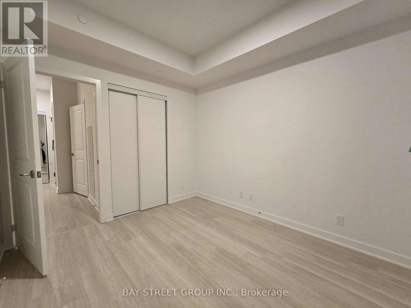 1806B-50 Upper Mall Way, Vaughan, ON, L4J 0L7 - 2