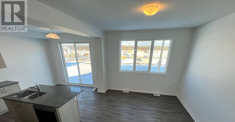 87 Ennerdale Street, Barrie, ON, L9J 0Z9 - 5