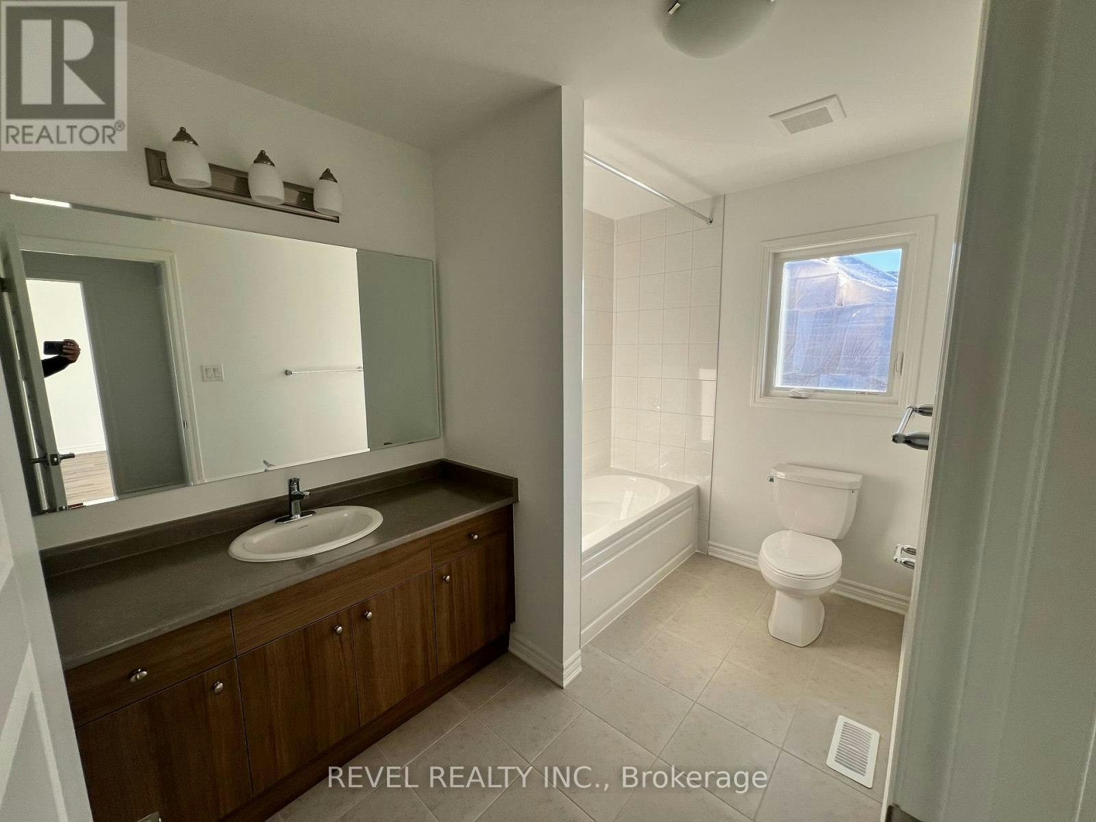 87 Ennerdale Street, Barrie, ON, L9J 0Z9 - 20