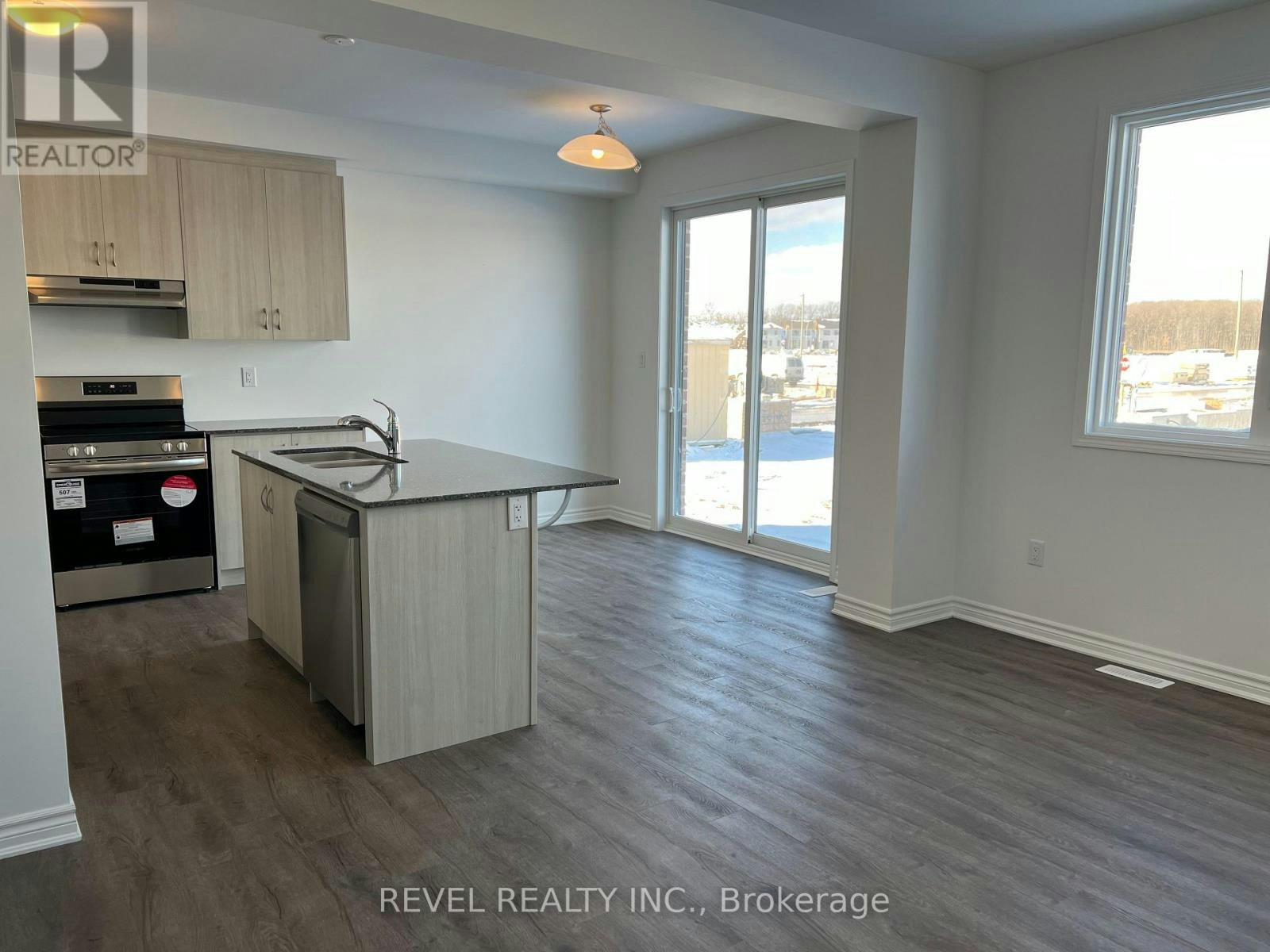 87 Ennerdale Street, Barrie, ON, L9J 0Z9 - 6