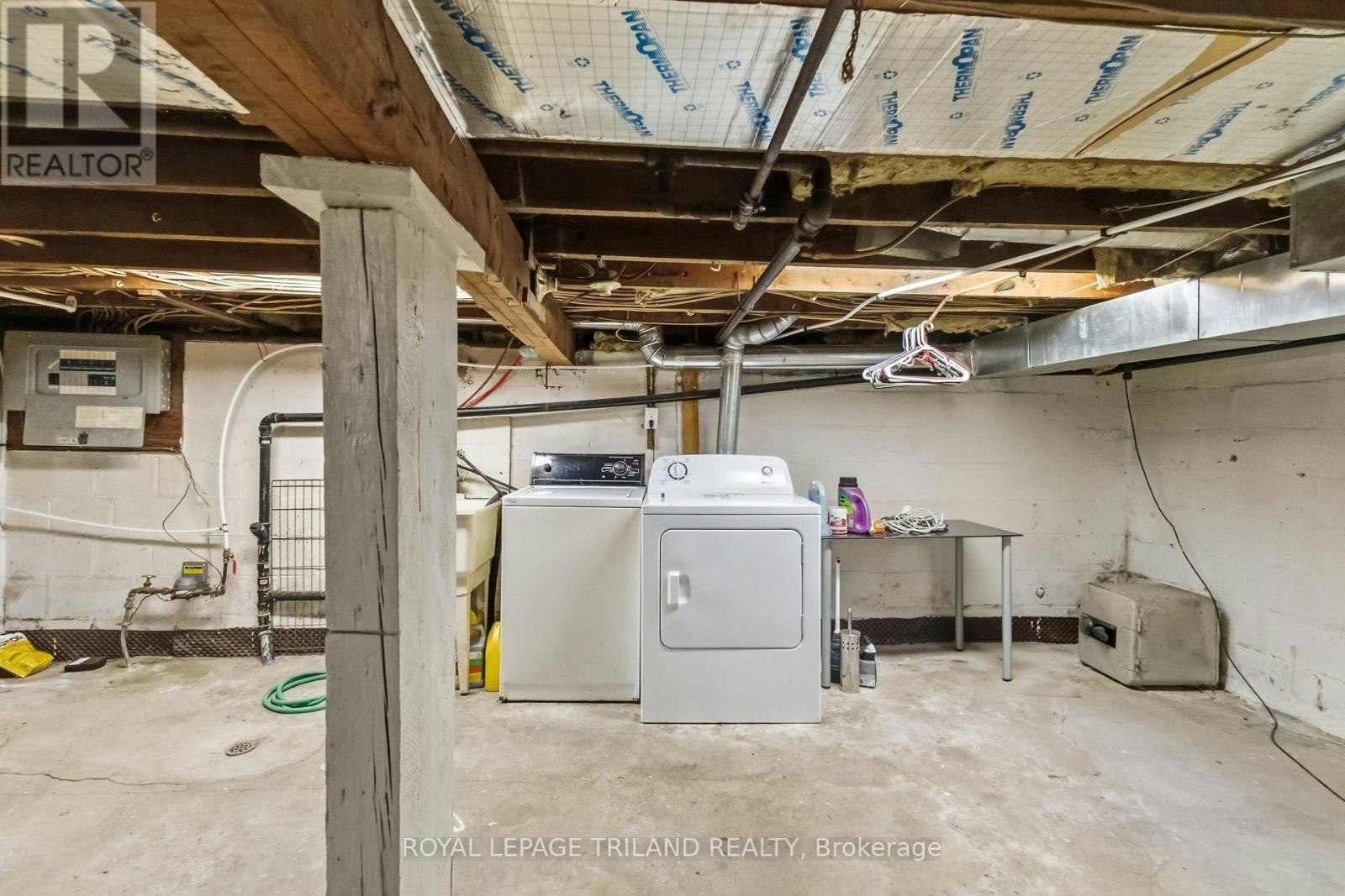 1628 Churchill Avenue, London, ON, N5W 2K9 - 28