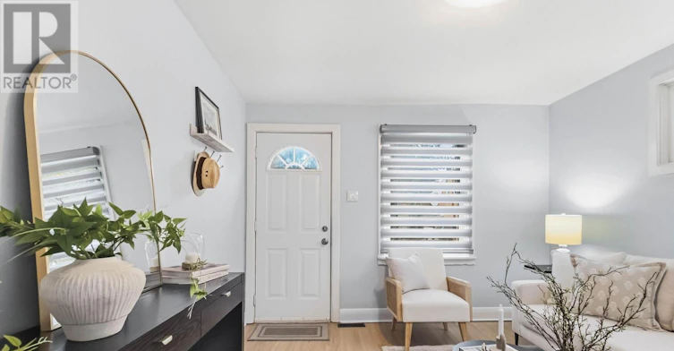 1628 Churchill Avenue, London, ON, N5W 2K9 - 7