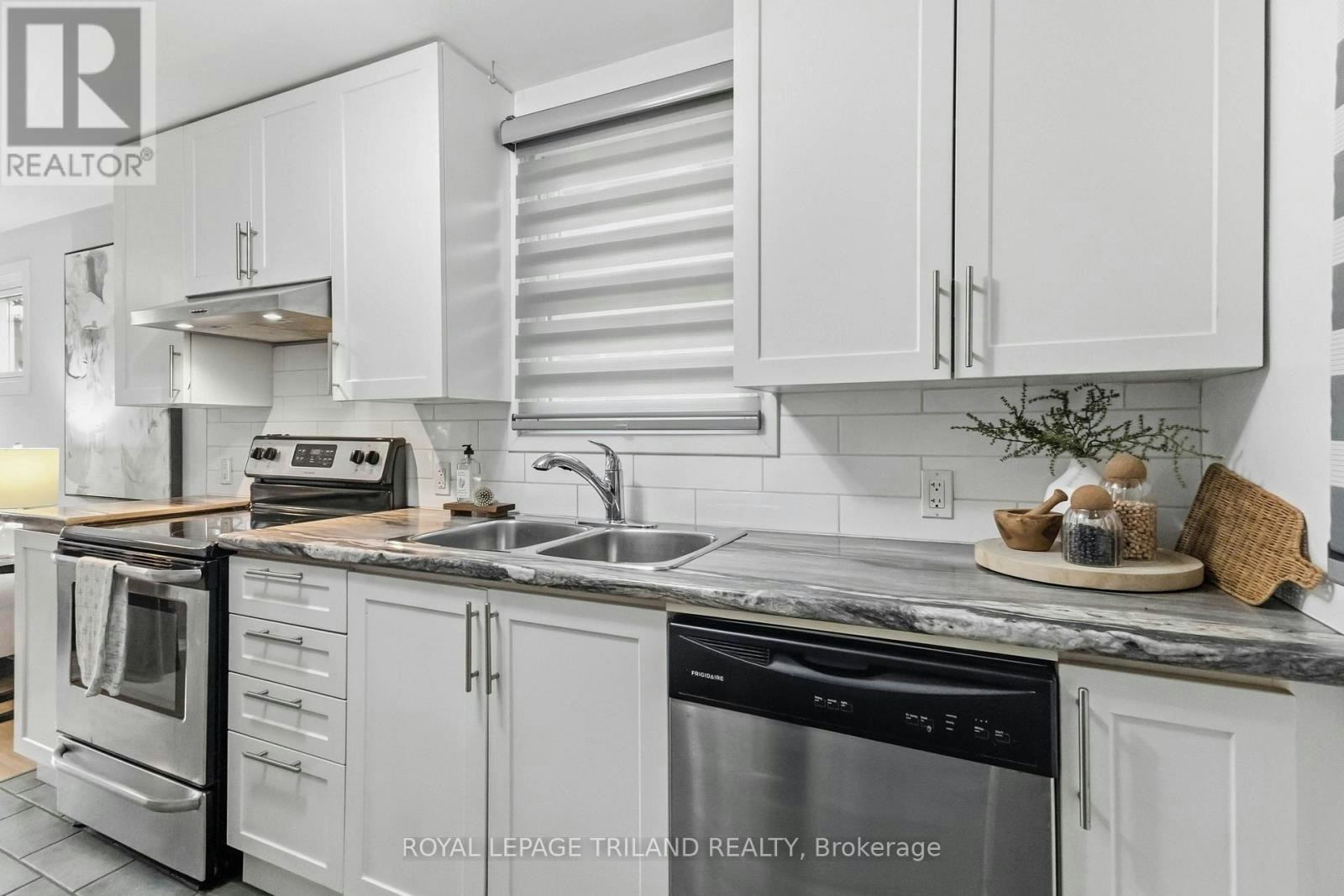 1628 Churchill Avenue, London, ON, N5W 2K9 - 18