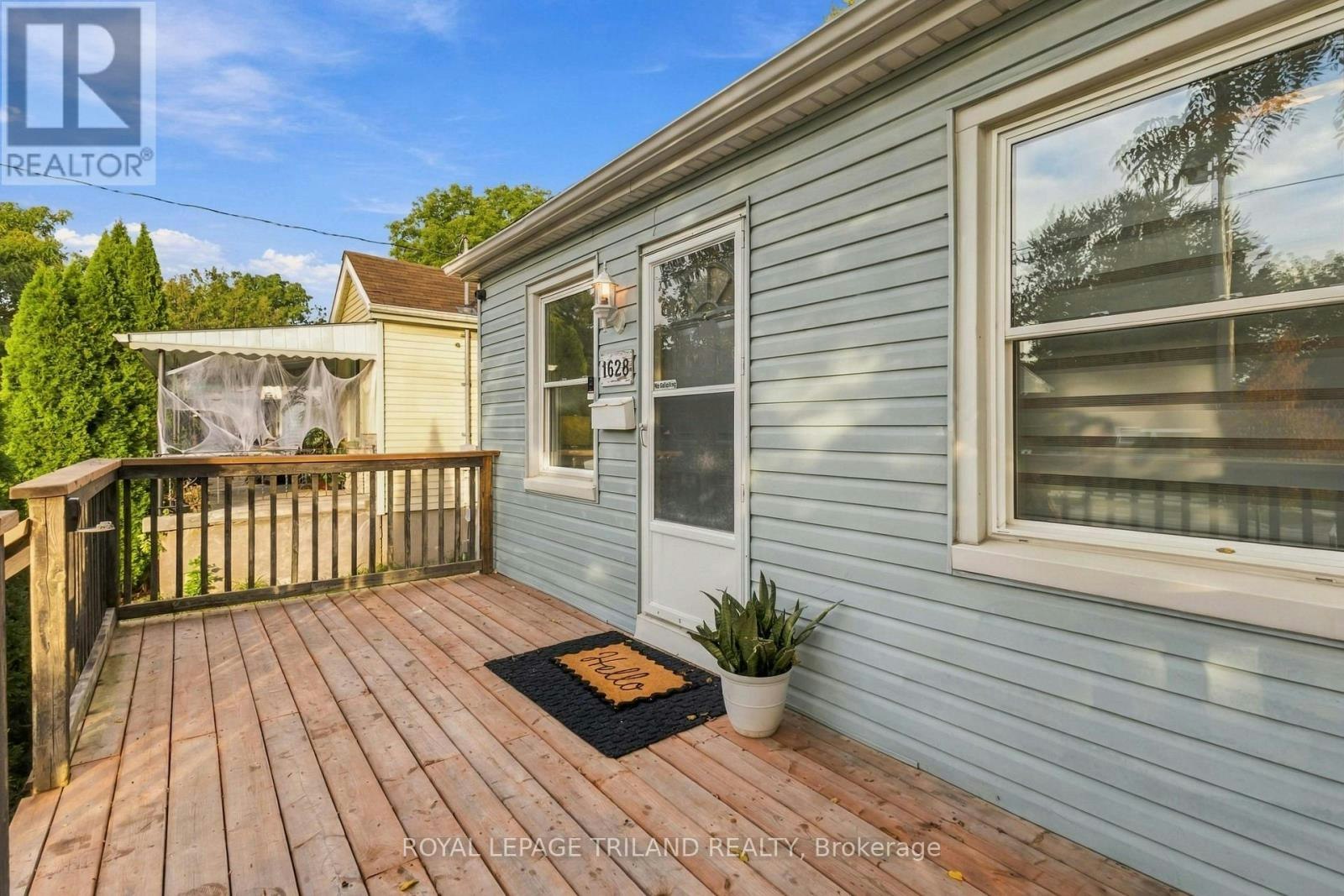 1628 Churchill Avenue, London, ON, N5W 2K9