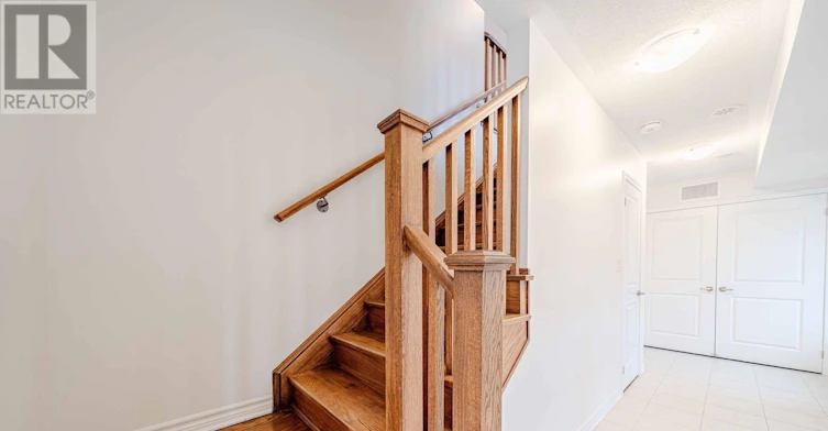 3321 Thunderbird Promenade, Pickering, ON, L1X 0N4 - 13