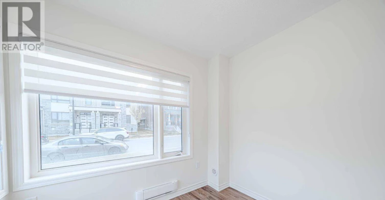 3321 Thunderbird Promenade, Pickering, ON, L1X 0N4 - 4