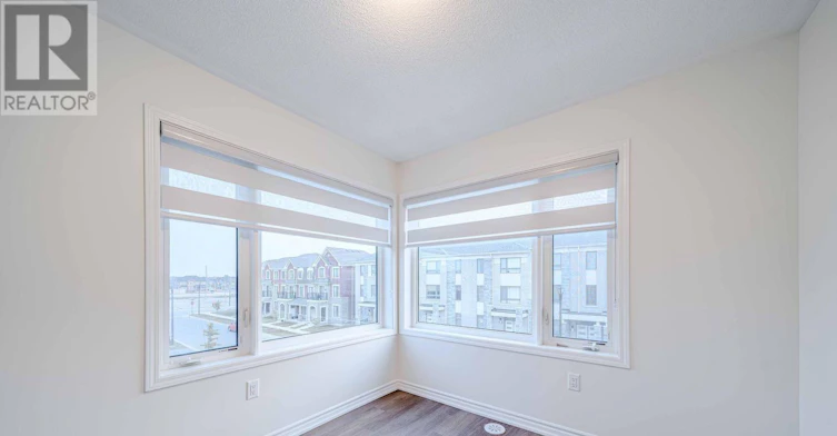 3321 Thunderbird Promenade, Pickering, ON, L1X 0N4 - 31