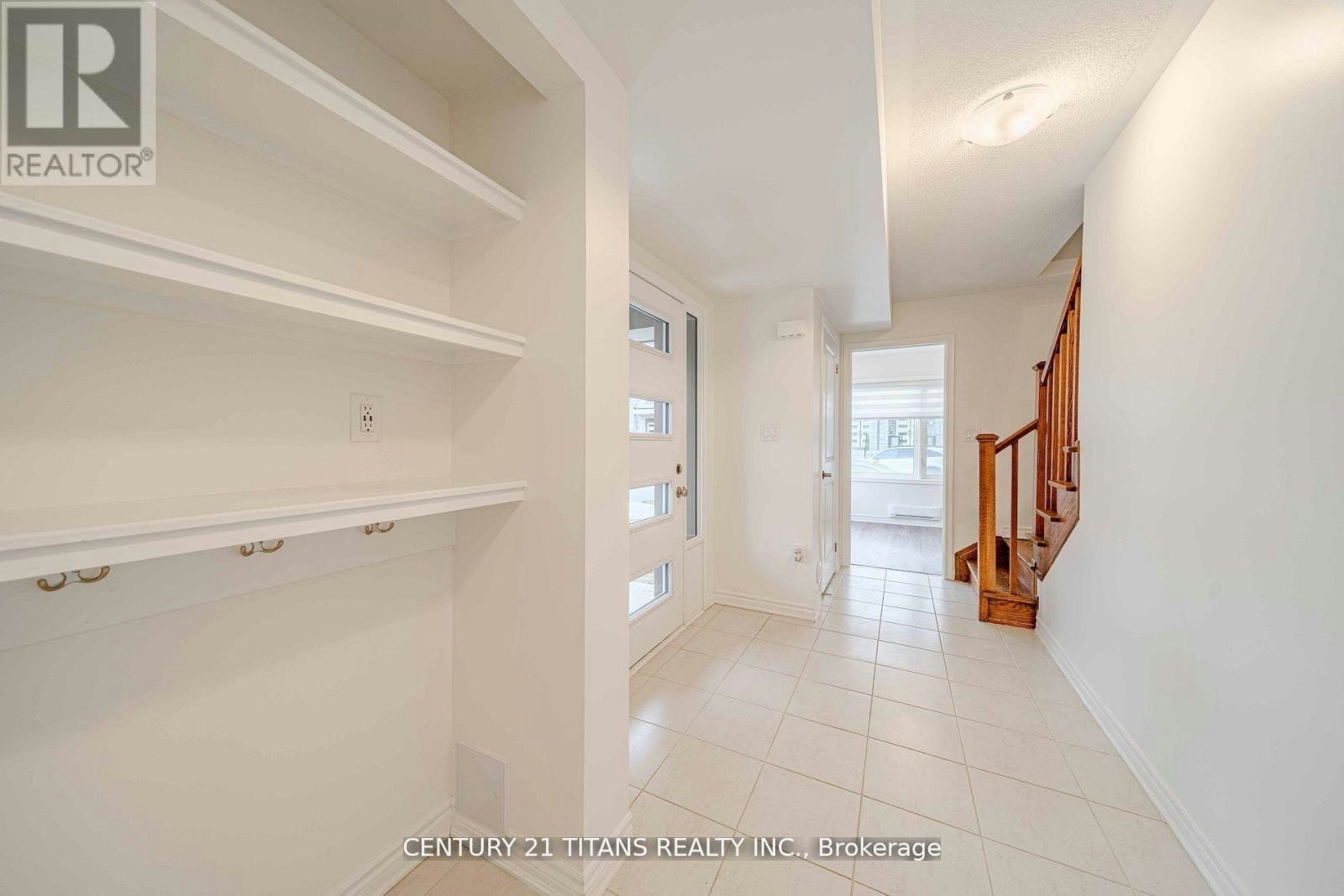 3321 Thunderbird Promenade, Pickering, ON, L1X 0N4 - 20