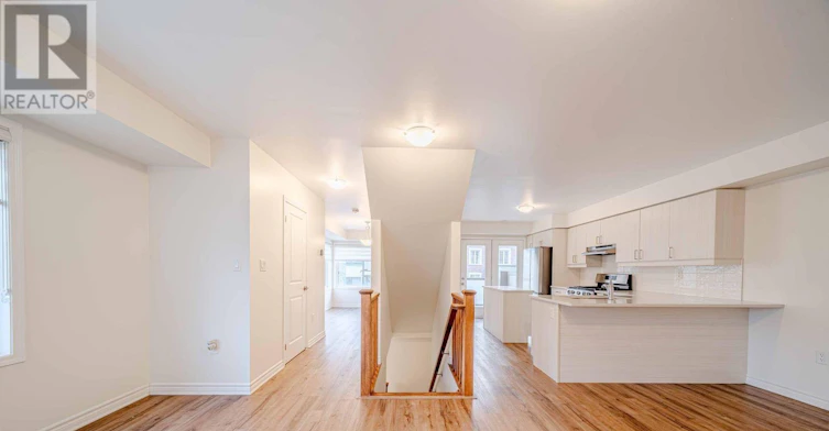 3321 Thunderbird Promenade, Pickering, ON, L1X 0N4 - 27
