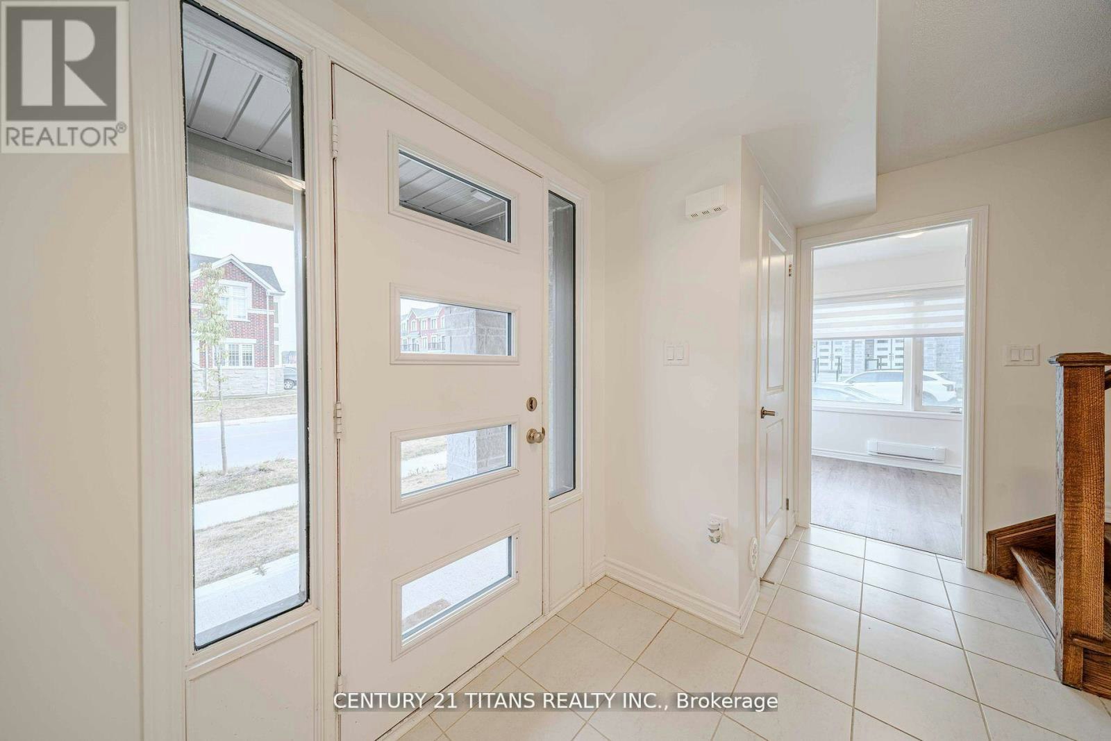 3321 Thunderbird Promenade, Pickering, ON, L1X 0N4 - 26