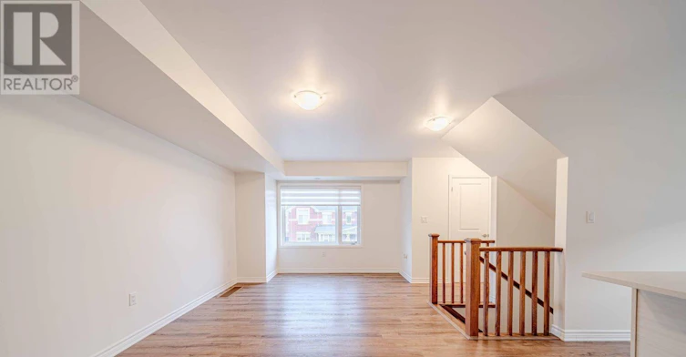 3321 Thunderbird Promenade, Pickering, ON, L1X 0N4 - 8