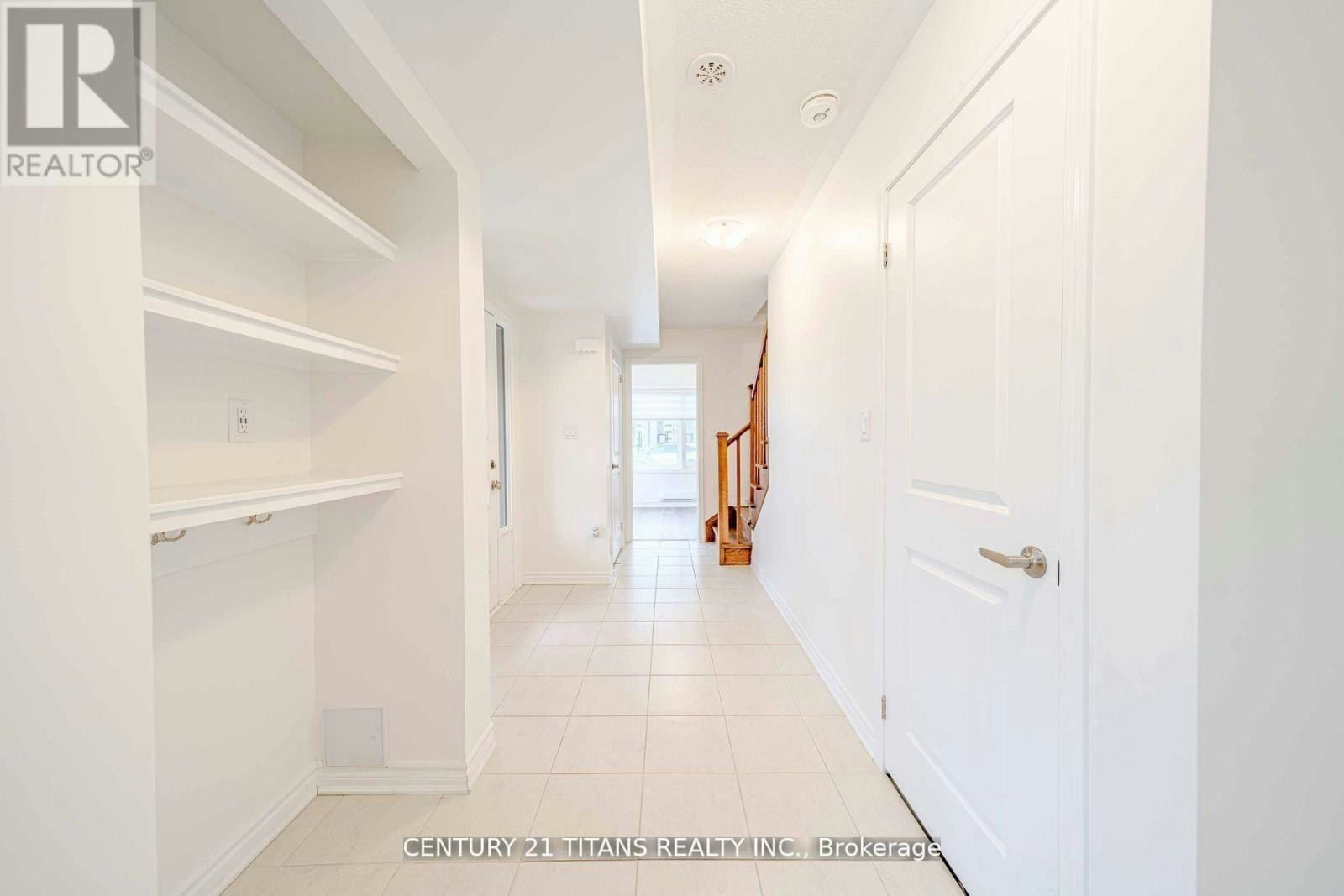 3321 Thunderbird Promenade, Pickering, ON, L1X 0N4 - 19