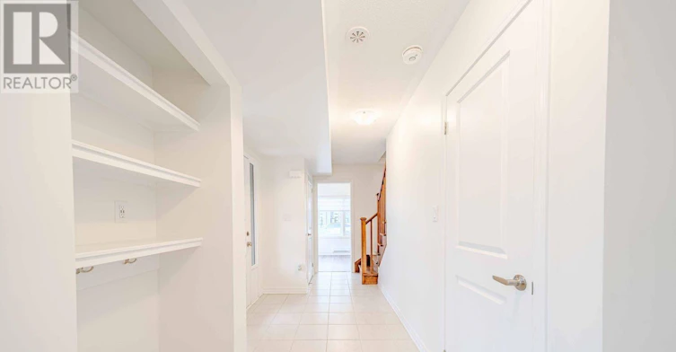 3321 Thunderbird Promenade, Pickering, ON, L1X 0N4 - 19