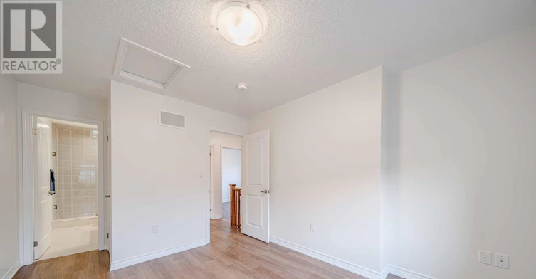 3321 Thunderbird Promenade, Pickering, ON, L1X 0N4 - 34