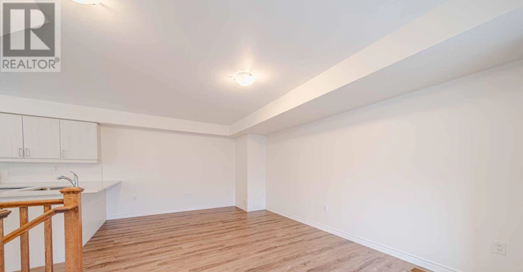 3321 Thunderbird Promenade, Pickering, ON, L1X 0N4 - 35