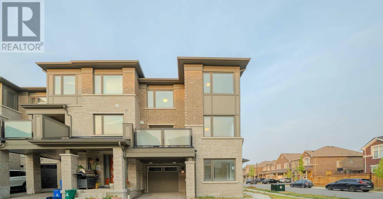 3321 Thunderbird Promenade, Pickering, ON, L1X 0N4 - 43