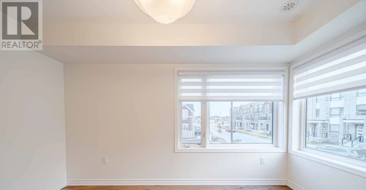 3321 Thunderbird Promenade, Pickering, ON, L1X 0N4 - 23