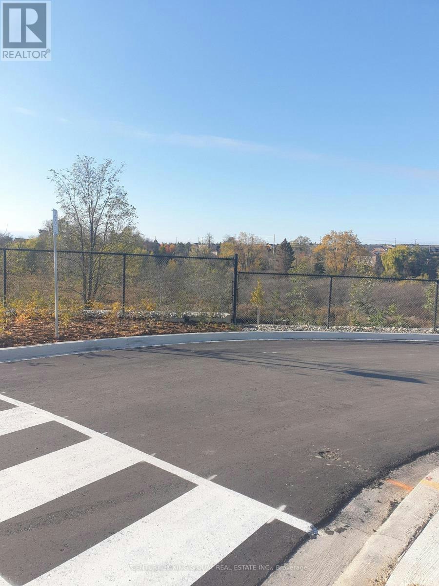 150 Matawin Lane, Richmond Hill, ON, L4B 0H7 - 5