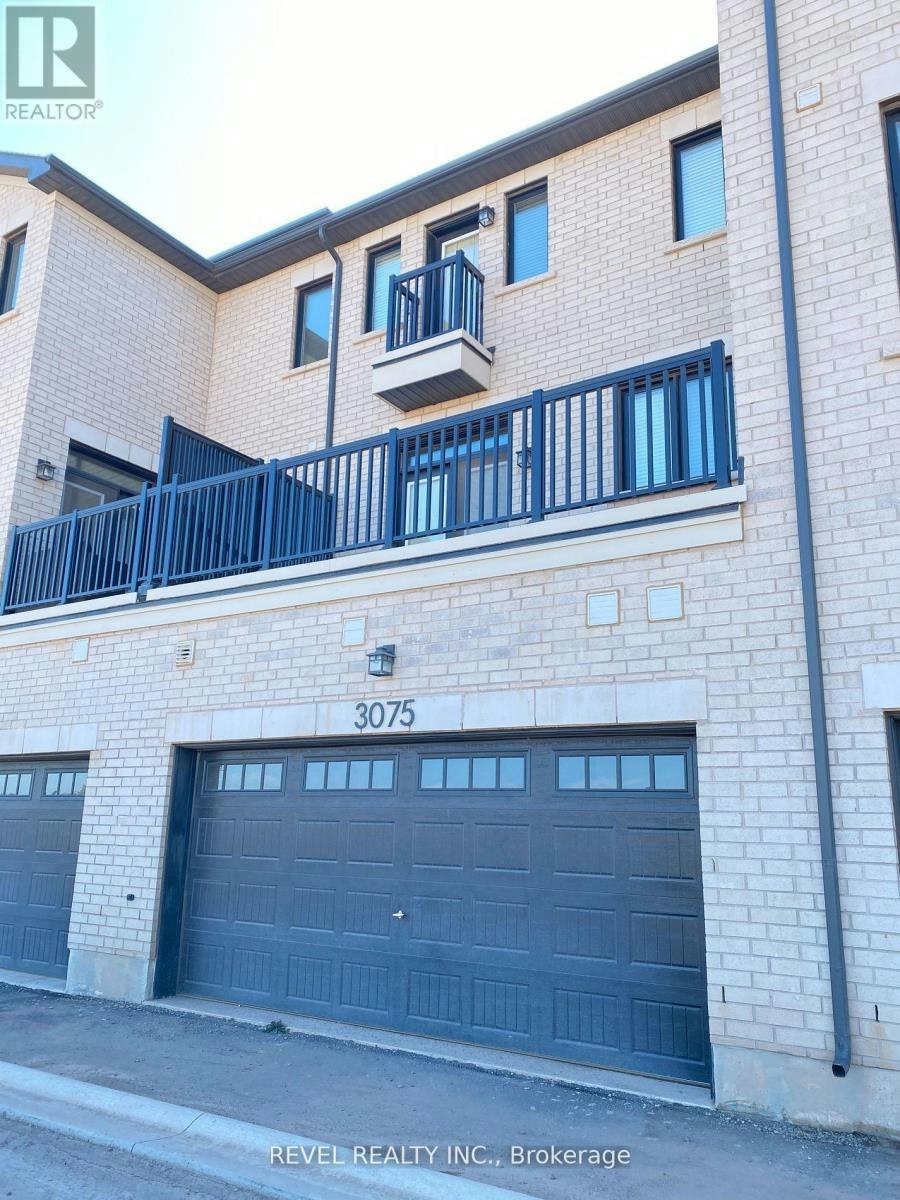 3075 John Mckay Boulevard, Oakville, ON, L6H 4K5 - 4
