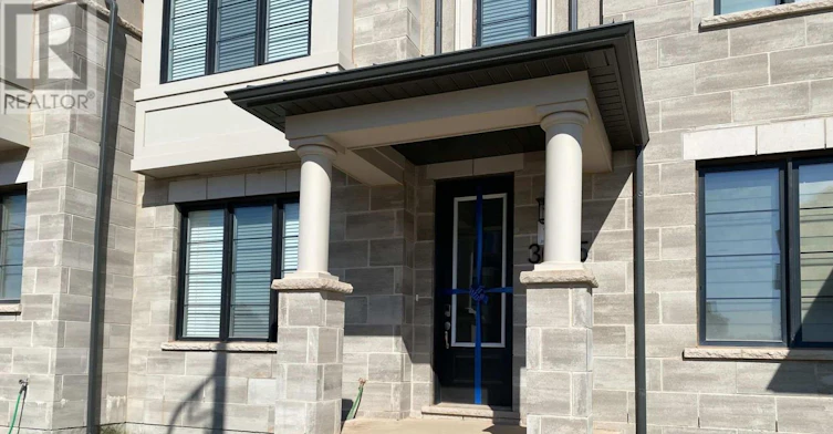 3075 John Mckay Boulevard, Oakville, ON, L6H 4K5 - 2