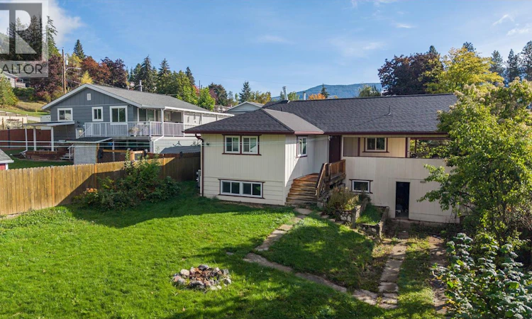 115 N 24th Avenue