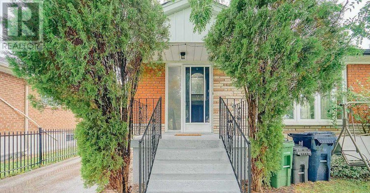 MAIN-22 Gander Drive, Toronto, ON, M1G 2W1 - 2