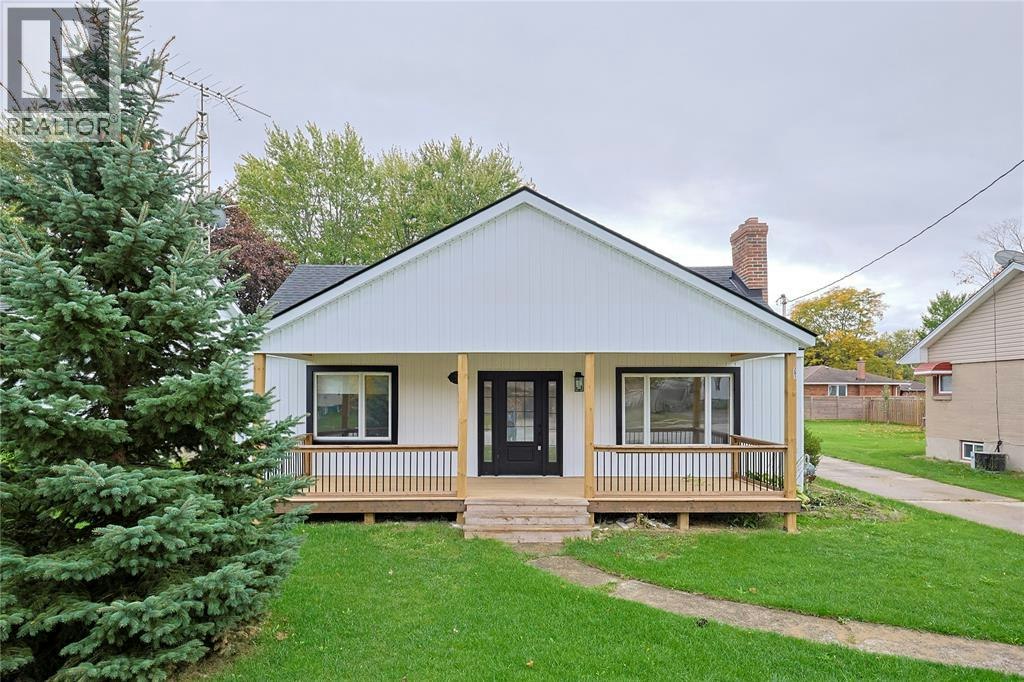 281 Hill Street, St. Clair, ON, N0N 1G0 - 2