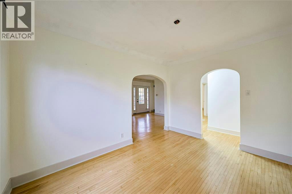 281 Hill Street, St. Clair, ON, N0N 1G0 - 11