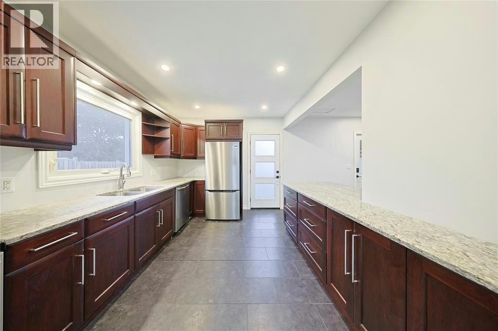 281 Hill Street, St. Clair, ON, N0N 1G0 - 12