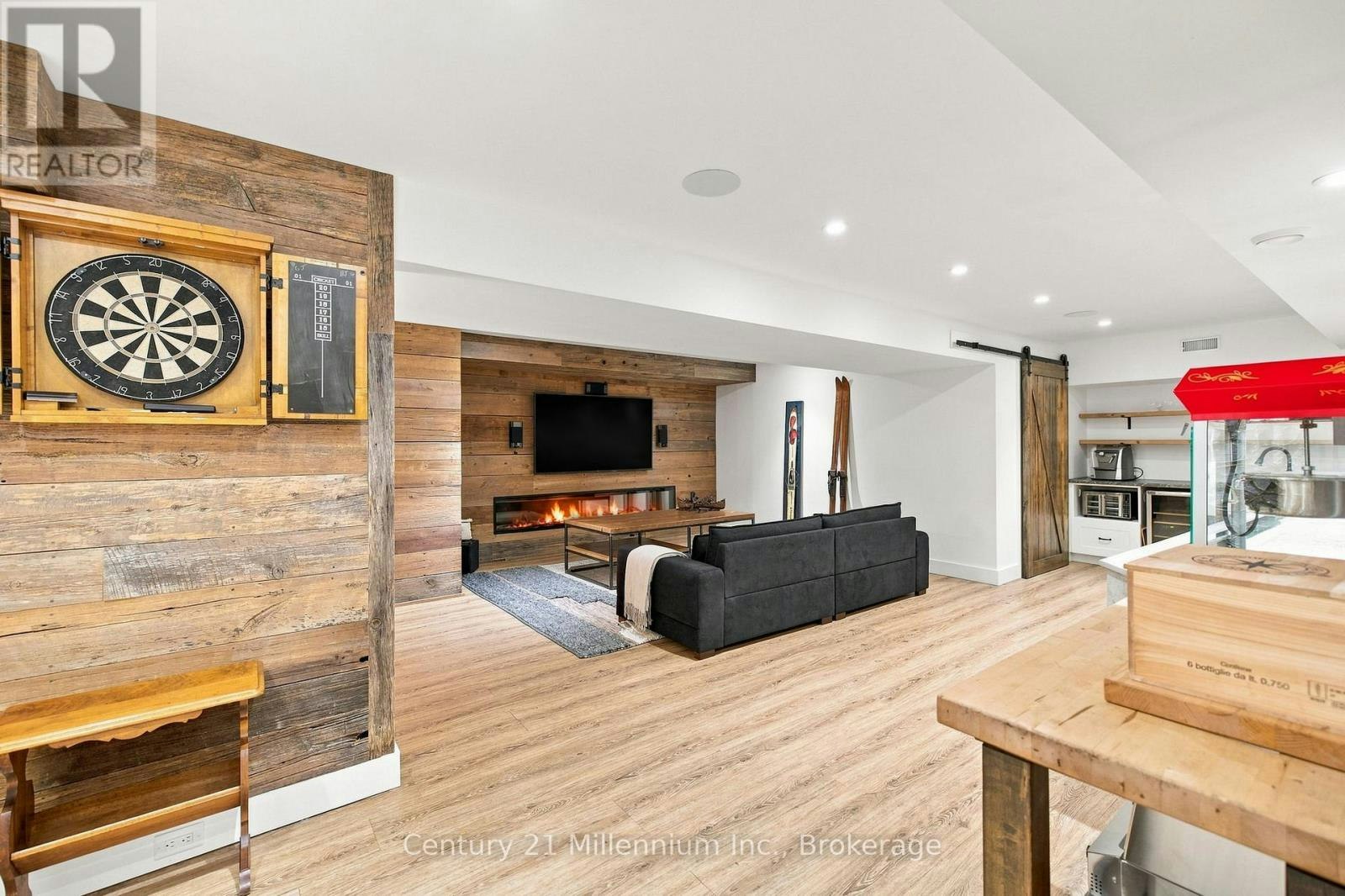 129 Blueski George Crescent, Blue Mountains, ON, L9Y 0S9 - 37