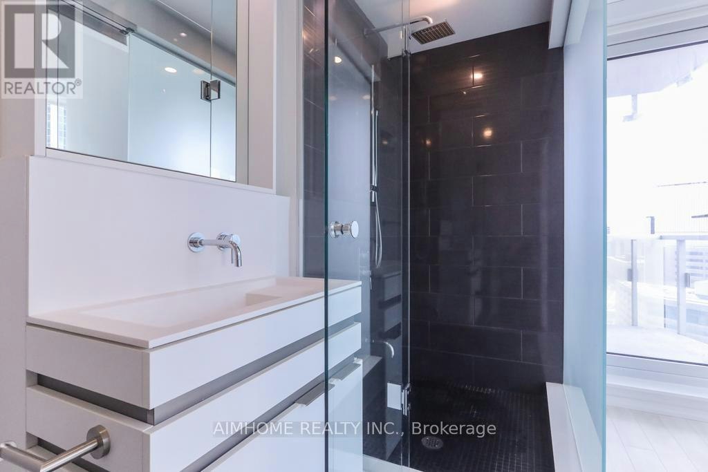 1812-197 Yonge Street, Toronto, ON, M5B 0C1 - 12