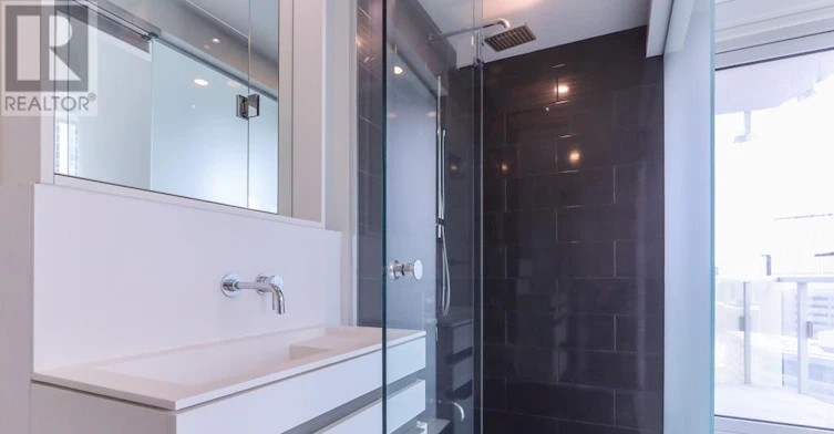 1812-197 Yonge Street, Toronto, ON, M5B 0C1 - 12