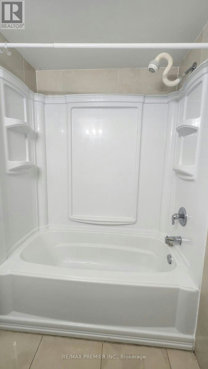 BASEMENT-14A Oxbow Court, Vaughan, ON, L4H 2V4 - 9