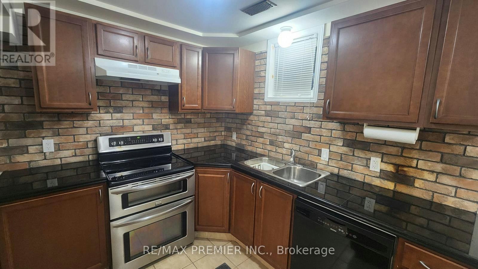 BASEMENT-14A Oxbow Court, Vaughan, ON, L4H 2V4 - 6