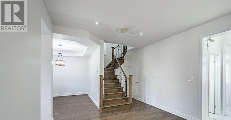 UPPER-354 Panhellenic Drive, Mississauga, ON, L5W 0B9 - 9
