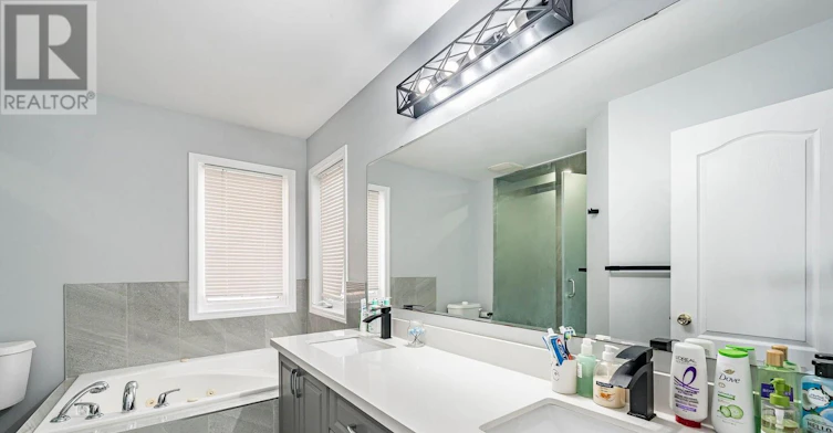 UPPER-354 Panhellenic Drive, Mississauga, ON, L5W 0B9 - 28