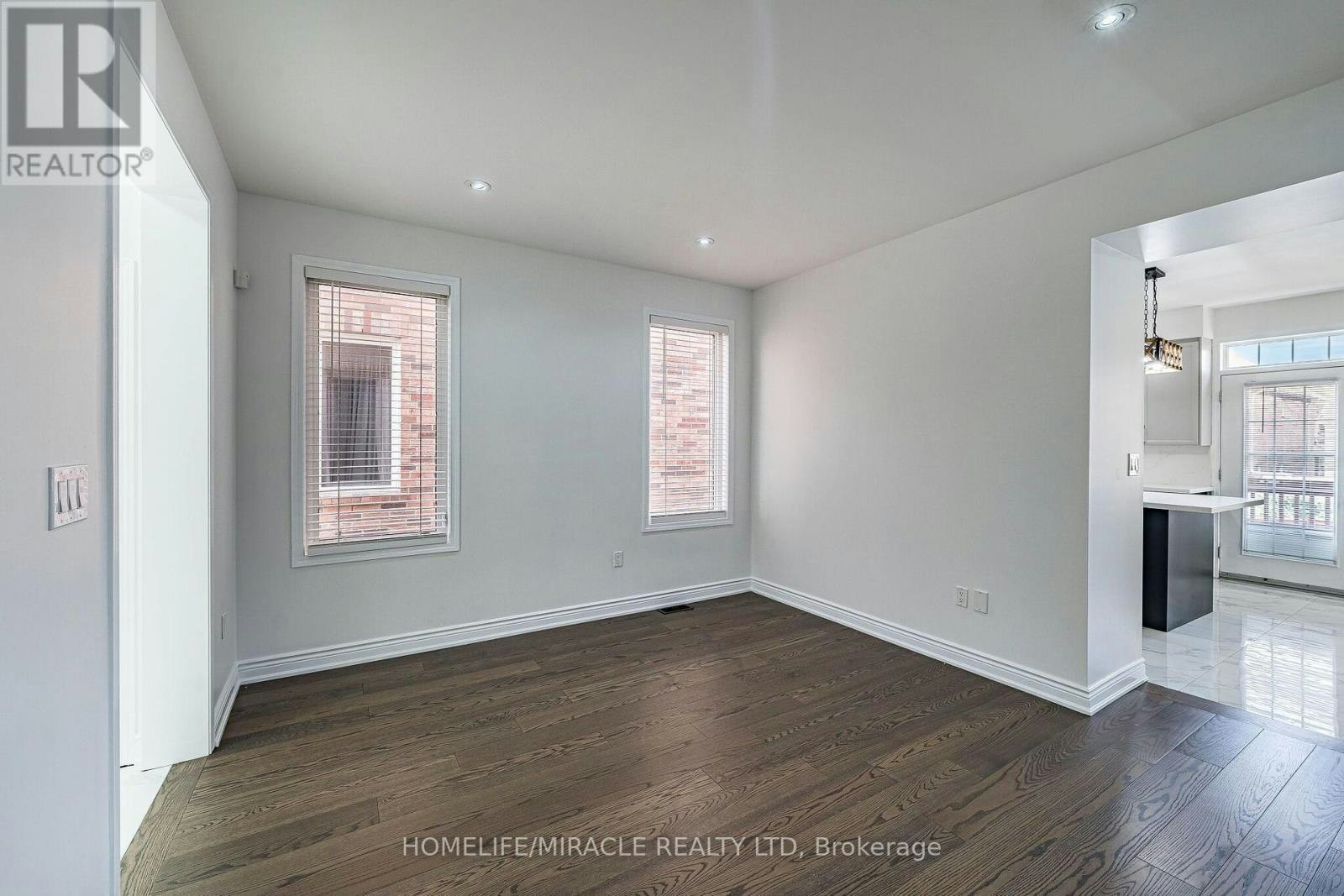 UPPER-354 Panhellenic Drive, Mississauga, ON, L5W 0B9 - 6