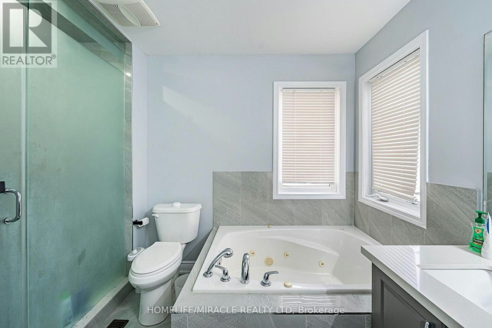 UPPER-354 Panhellenic Drive, Mississauga, ON, L5W 0B9 - 30