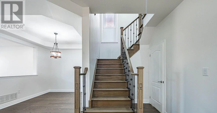 UPPER-354 Panhellenic Drive, Mississauga, ON, L5W 0B9 - 22