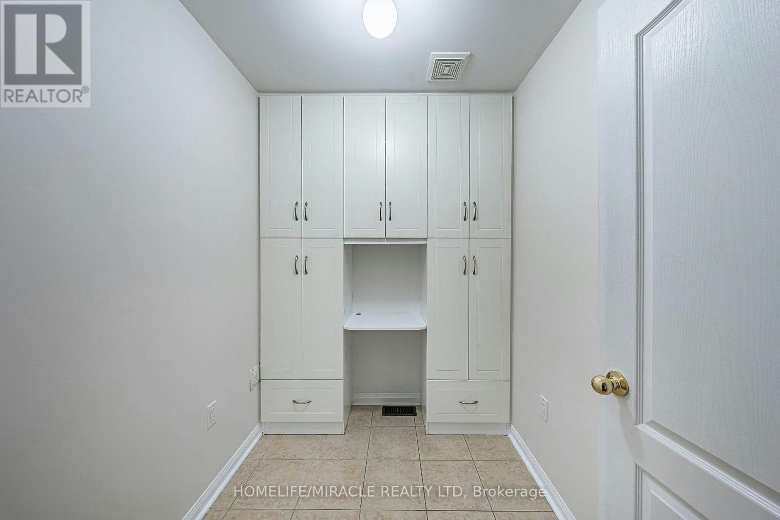 UPPER-354 Panhellenic Drive, Mississauga, ON, L5W 0B9 - 41