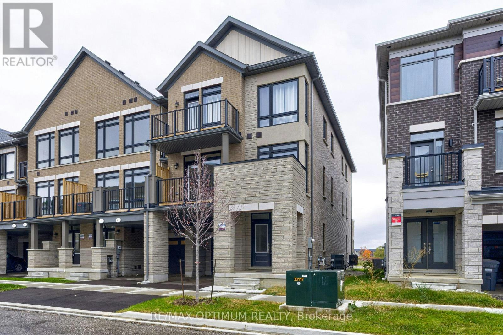 29 Bonnington Drive, Brampton, ON, L7A 5M1 - 2